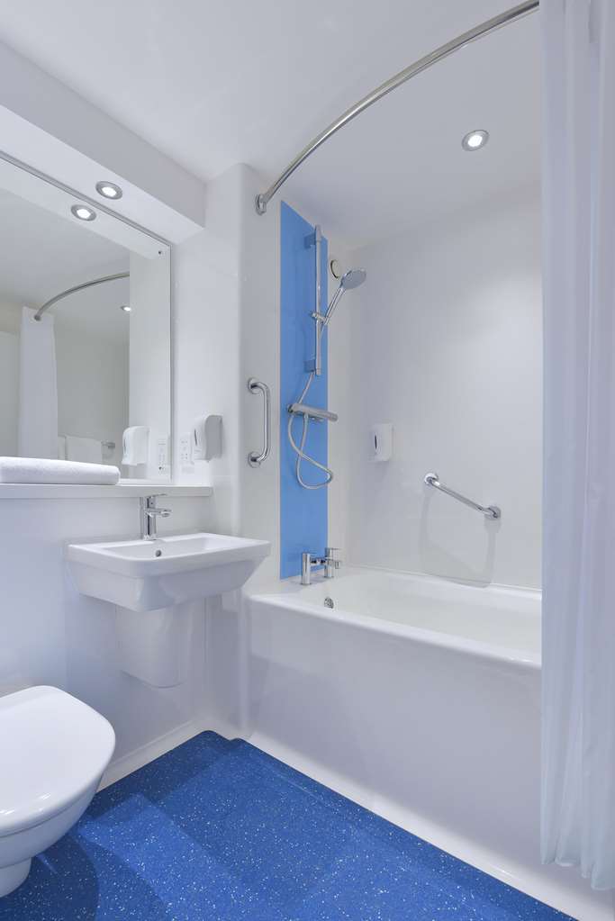 Travelodge Birmingham Oldbury Oldbury  Zimmer foto
